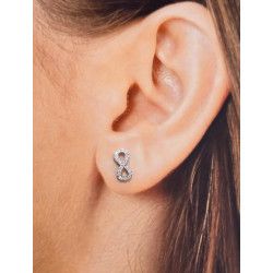 Pendiente de Infinito con Circonita Microengastada en Plata de Ley 925