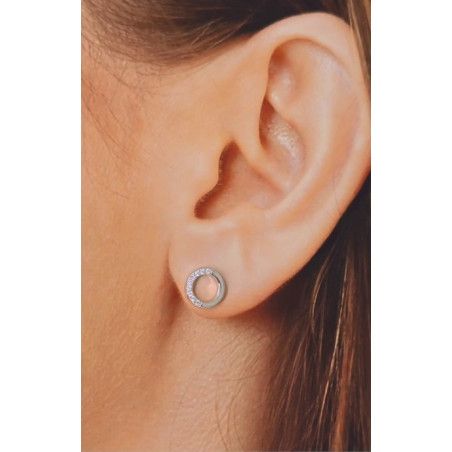 Pendiente de Karma con Circonitas Microengastadas en Plata de Ley 925