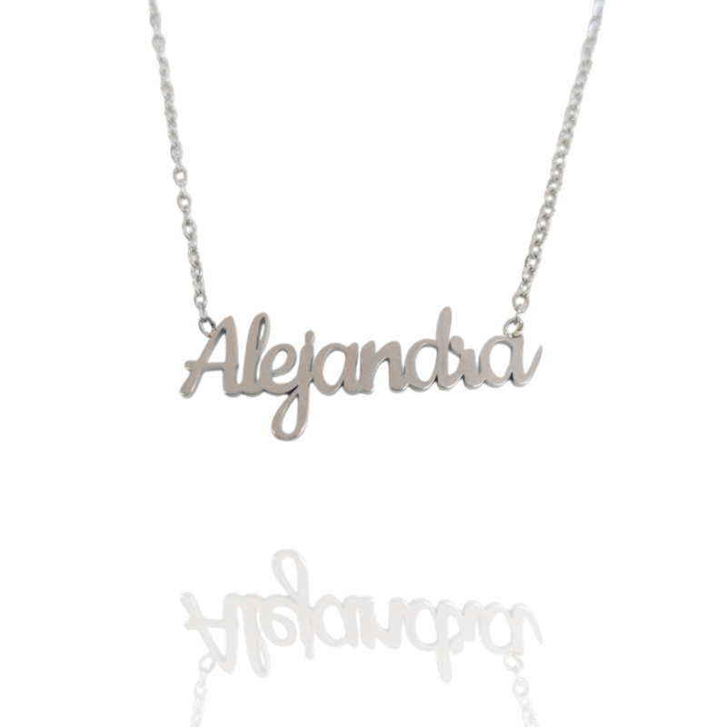 Collar con nombre de Alejandra en Acero Hipoalergénico 316l