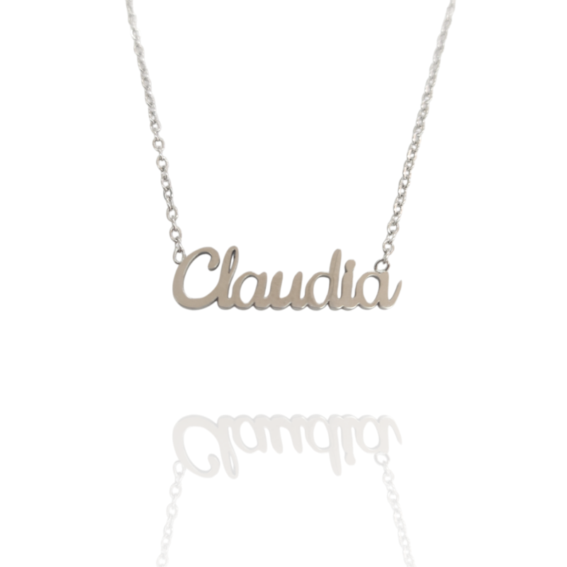 Collar con nombre de Claudia en Acero Hipoalergénico 316l