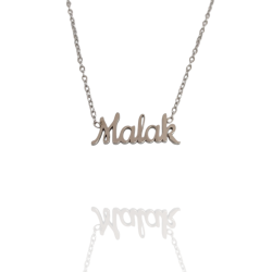 Collar con nombre de Malak en Acero Hipoalergénico 316l