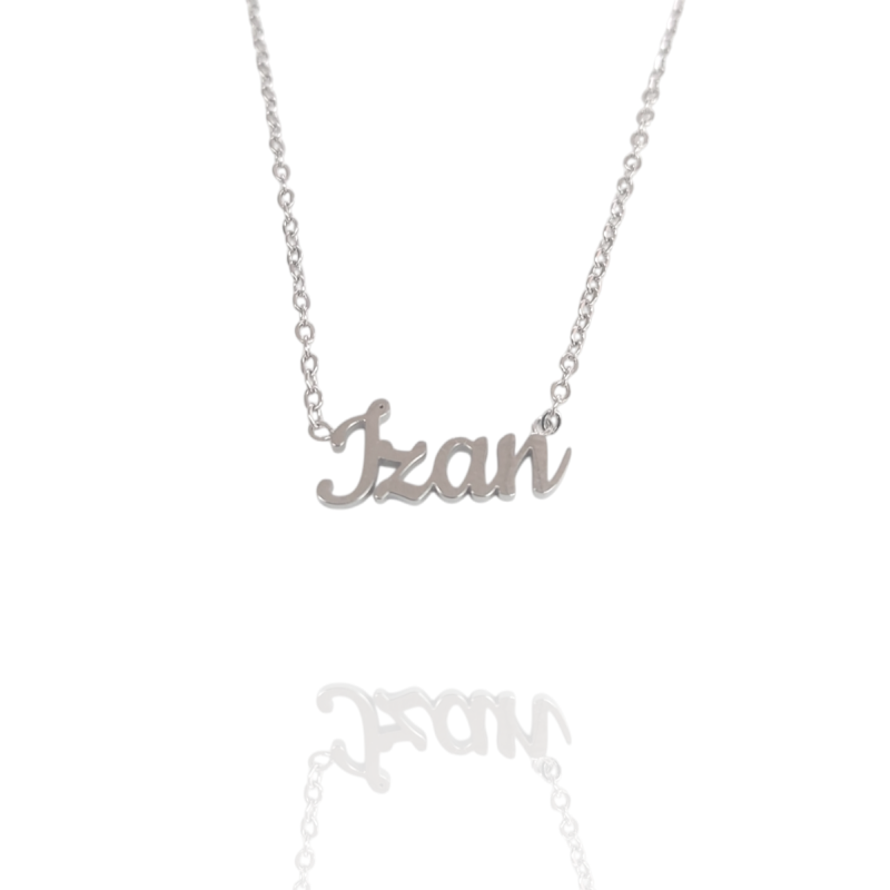 Collar con nombre de Izan en Acero Hipoalergénico 316l
