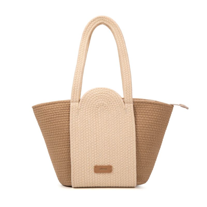 Bolso de Rafia | Diseño y Elegancia