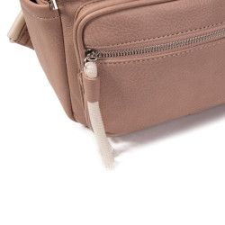 Mochila de Polipiel Negro, Apricot y Kaki | Estilo y Elegancia