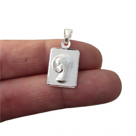 Colgante de Virgen Niña en Plata de Ley 925mls