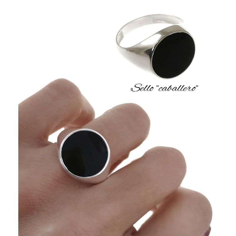 Sello de Caballero Redondo Esmaltado en Plata de Ley 925mls