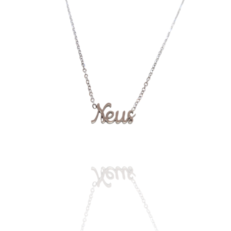Collar con nombre de Neus en Acero Hipoalergénico 316l