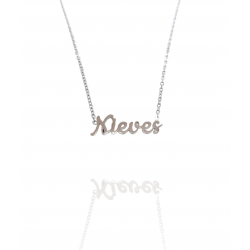 Collar con nombre de Nieves en Acero Hipoalergénico 316l