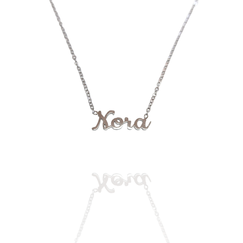 Collar con nombre de Nora en Acero Hipoalergénico 316l