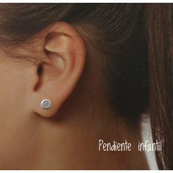 Pendiente Infantil Circonita 5mm en Plata de Ley 925mls