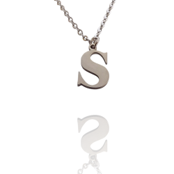 Collar con Inicial "S" en Acero Plateado Liso Hipoalergénico 316l
