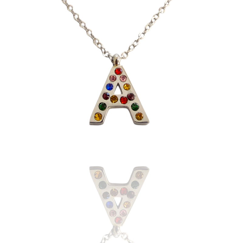 Collar con Inicial "A" en Acero Plateado Circonitas Hipoalergénico 316l
