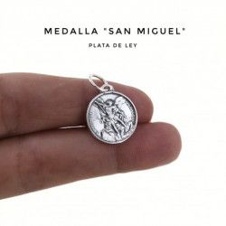 Colgante de San Miguel Arcángel en Plata de Ley 925mls